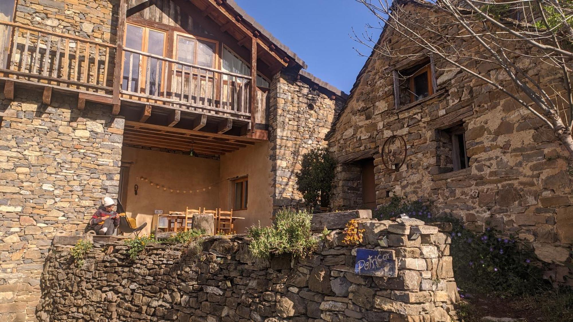 Casa Rural Petricor, Ordesa Vio Bagian luar foto